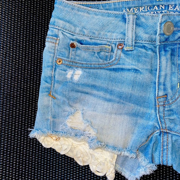American Eagle Denim Shorts - Picture 4 of 5